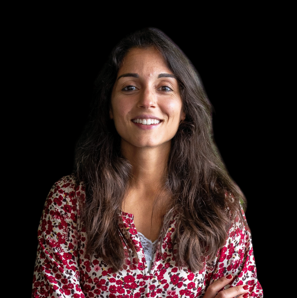 Carolina Morais, redatora, revisora e editora de conteúdos
