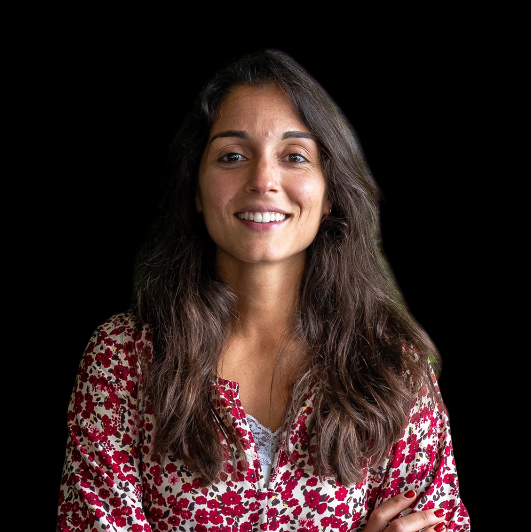 Carolina Morais, redatora, revisora e editora de conteúdos